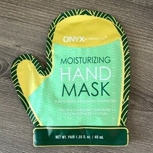 ❤️$2 NWT Onyx Professional Moisturizing Hand Mask 1 pair